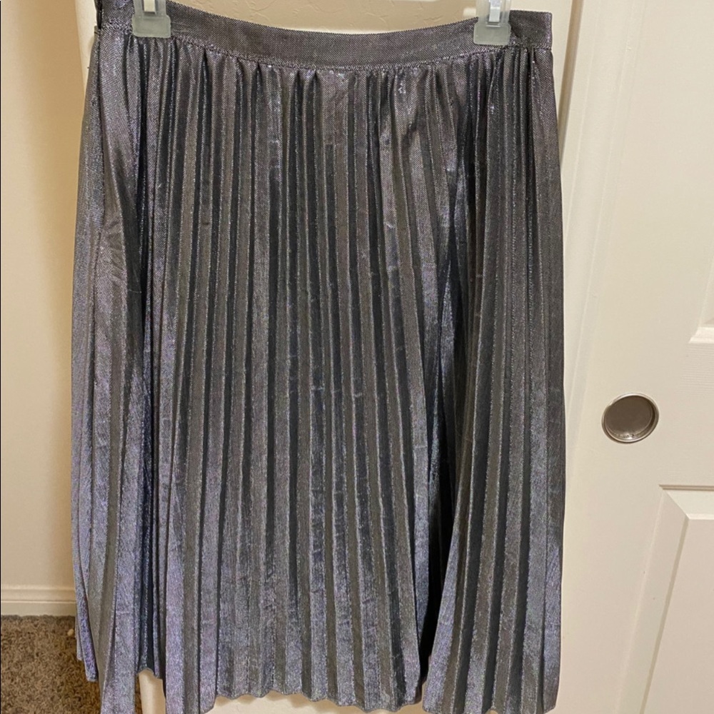 Forever21 silver skirt!